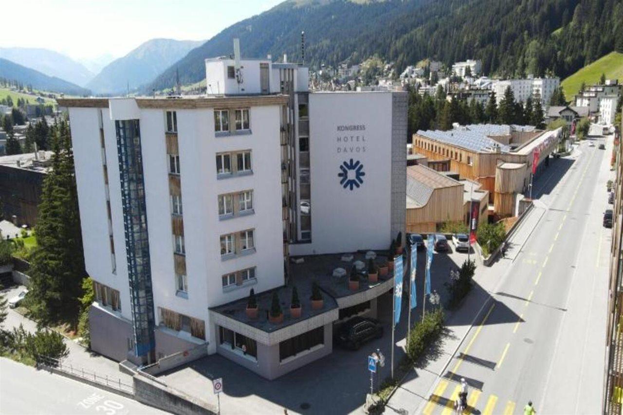 Kongress Hotel Davos Exterior foto